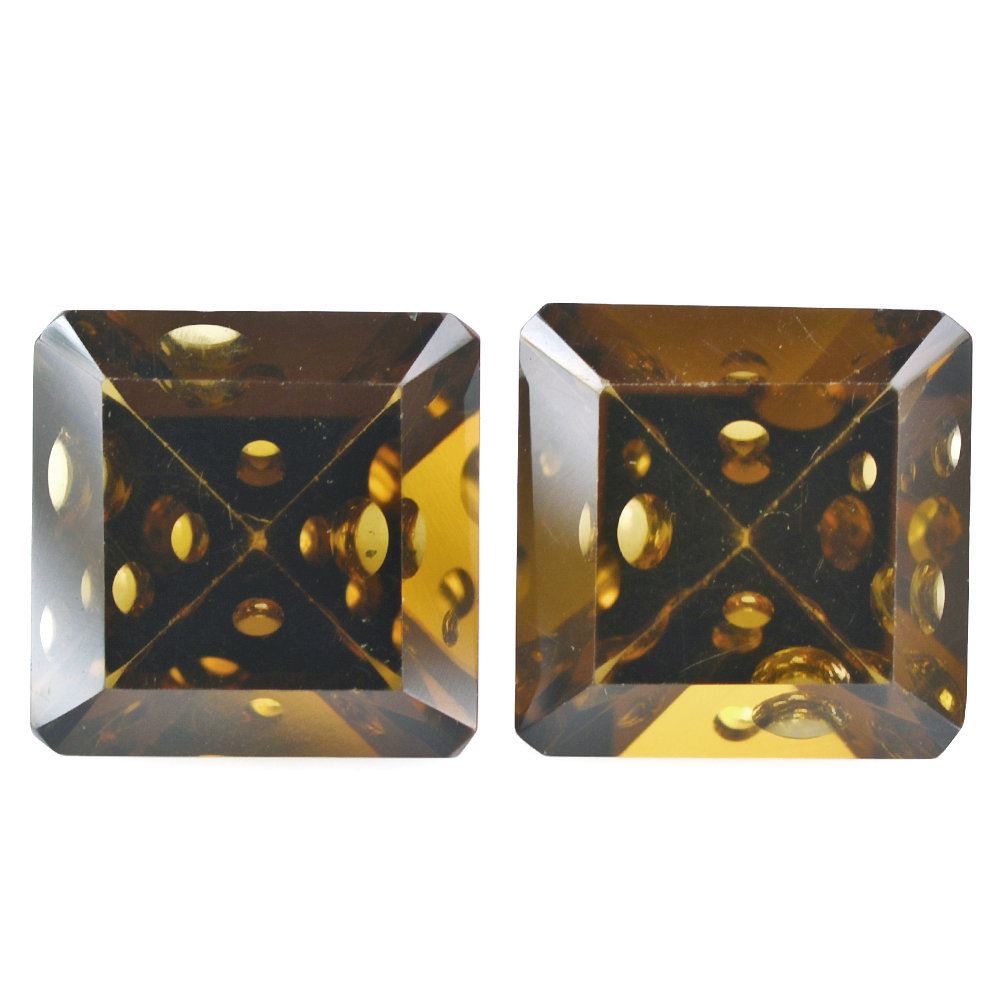 WHISKY QUARTZ SUPPER BUBBLE SQUARE-OCTAGON (DES#118) 12MM 6.88 Cts.