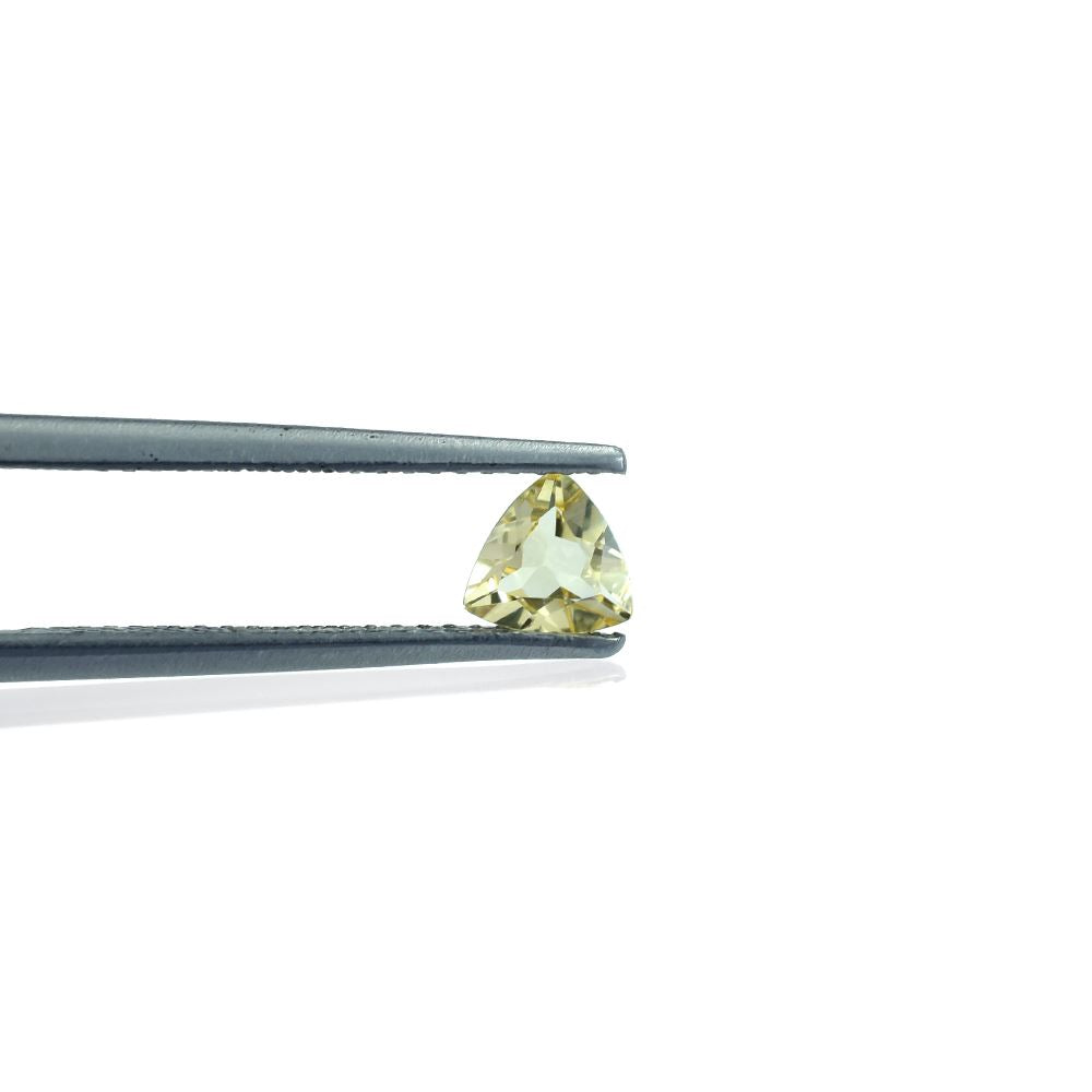 YELLOW BERYL CUT TRILLION (LITE)(SI) 5.00X5.00 MM 0.30 Cts.