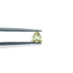 YELLOW BERYL CUT TRILLION (LITE)(SI) 5.00X5.00 MM 0.30 Cts.