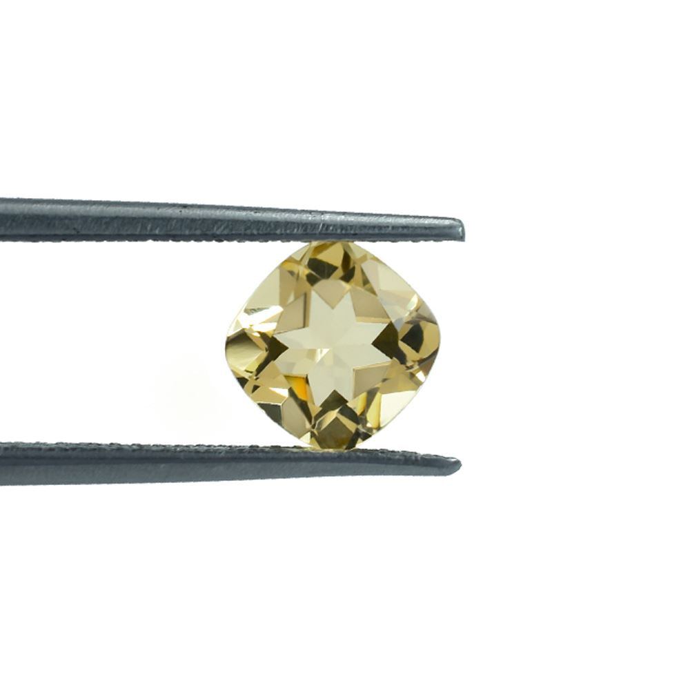 YELLOW BERYL CUT CUSHION (MEDIUM) 7.00X7.00 MM 1.40 Cts.