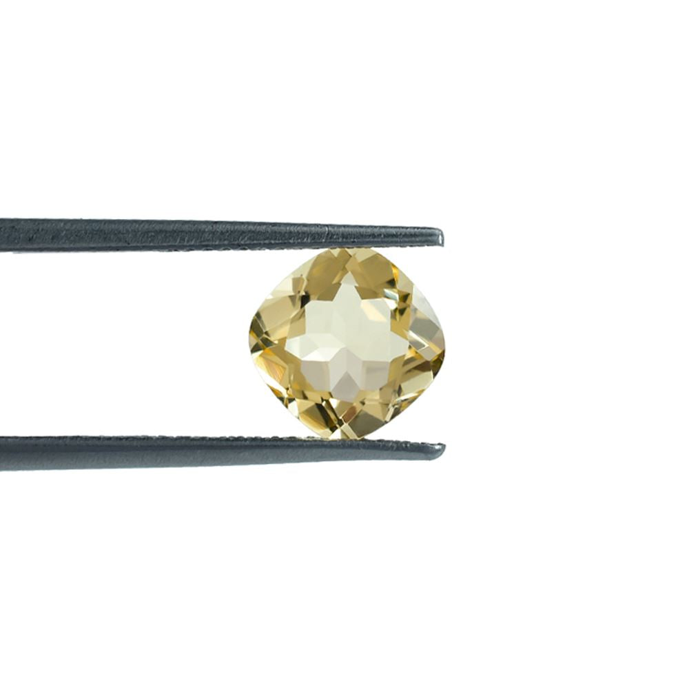 YELLOW BERYL CUT CUSHION (MEDIUM) 8.00X8.00 MM 2.00 Cts.