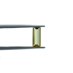 YELLOW BERYL CUT BAGUETTE (MEDIUM/SI) 10.00X4.00 MM 0.75 Cts.